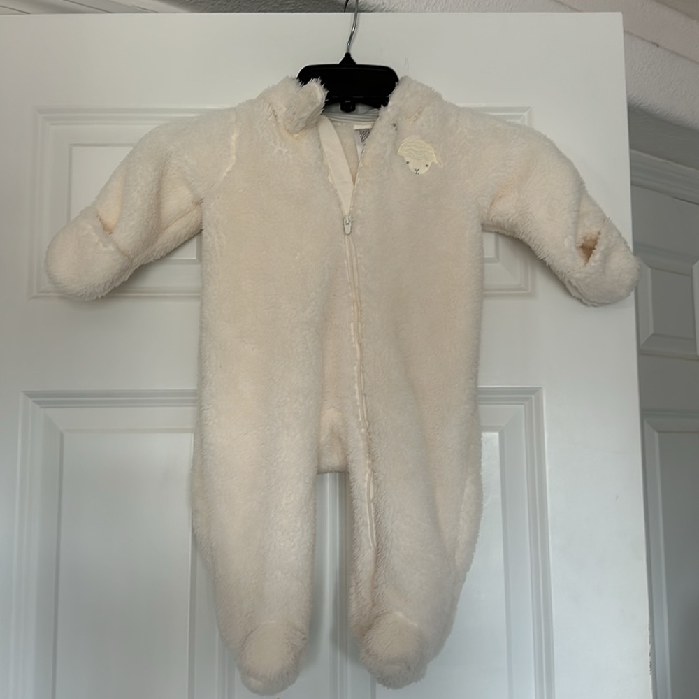 LIKE NEW JUST ONE YOU CARTERS FLEECE COVERALL. Size 6 M. Ivory. Lamb motif. EC
